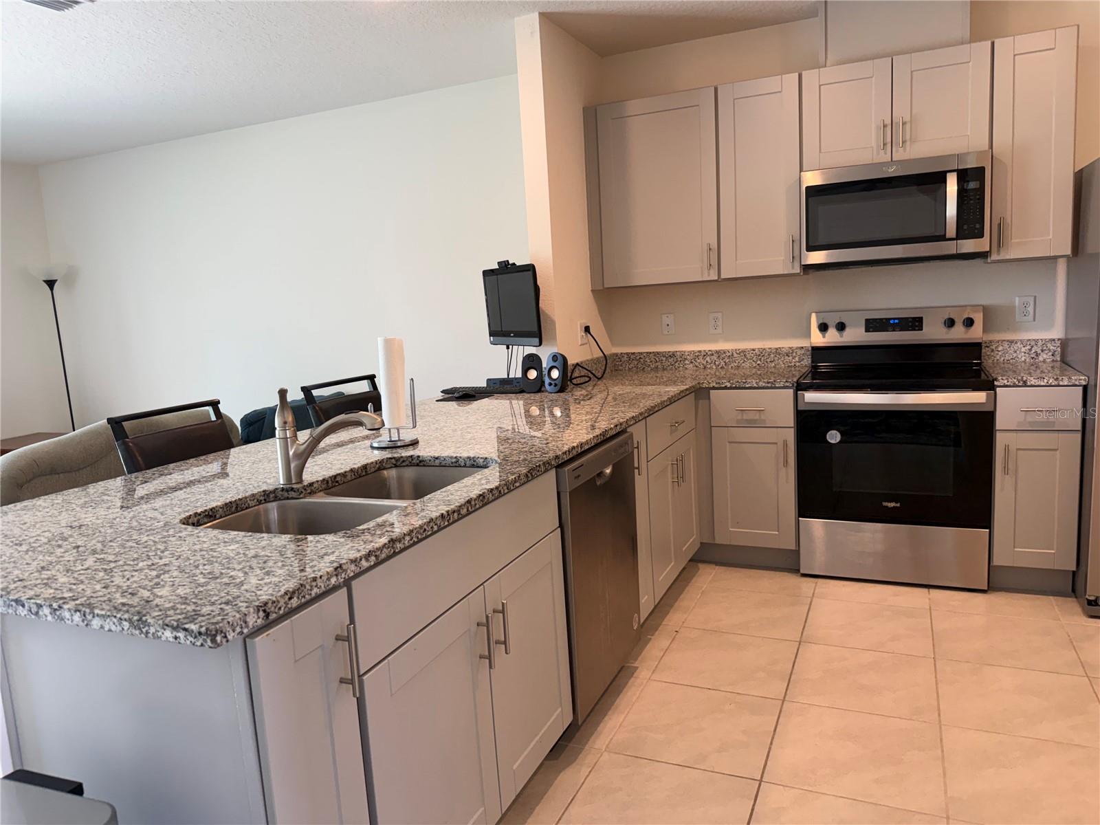 2730 SILVER CANOE DR, EDGEWATER, FL, 32141