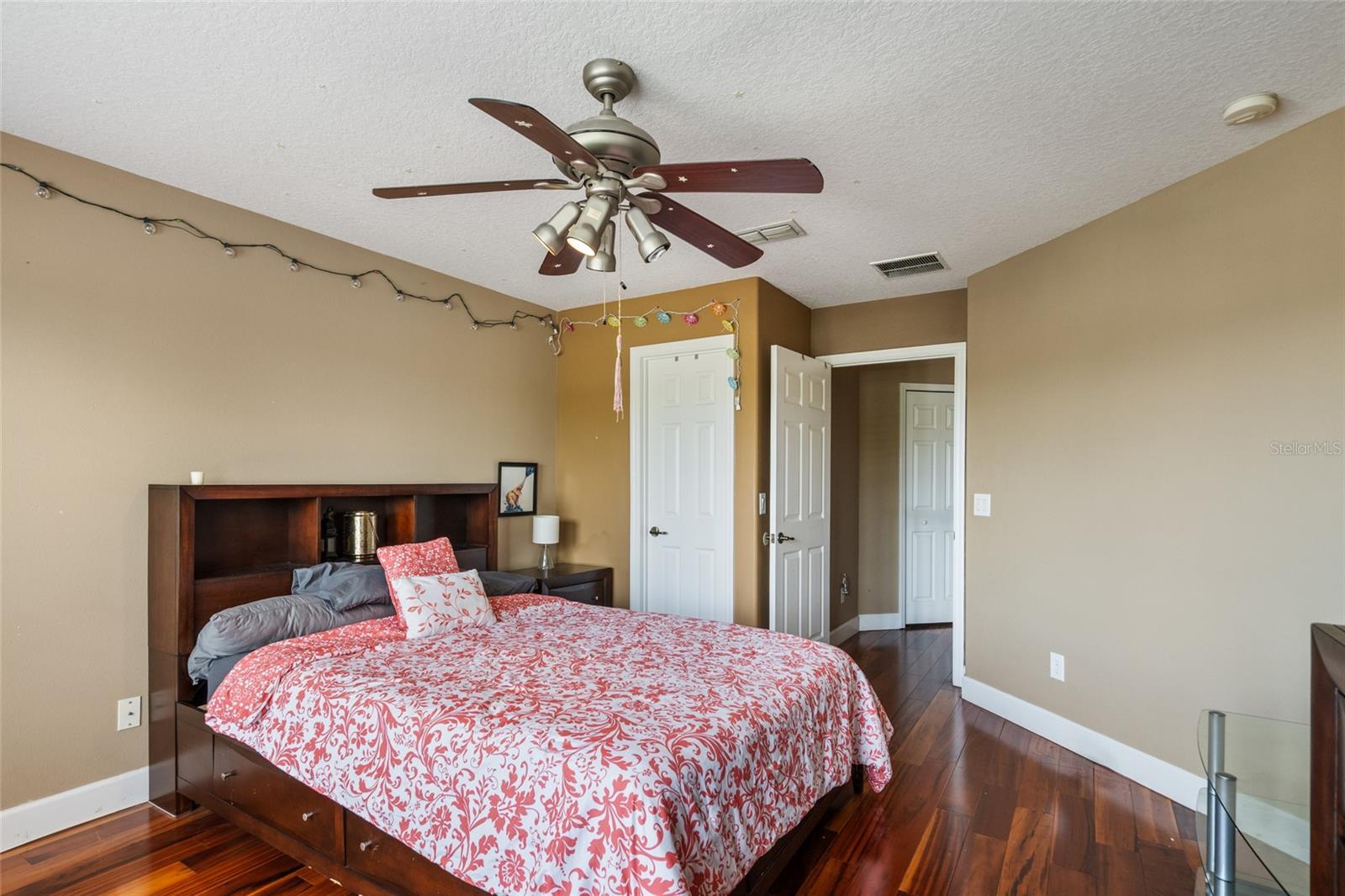 2849 CURVING OAKS WAY, ORLANDO, FL, 32820