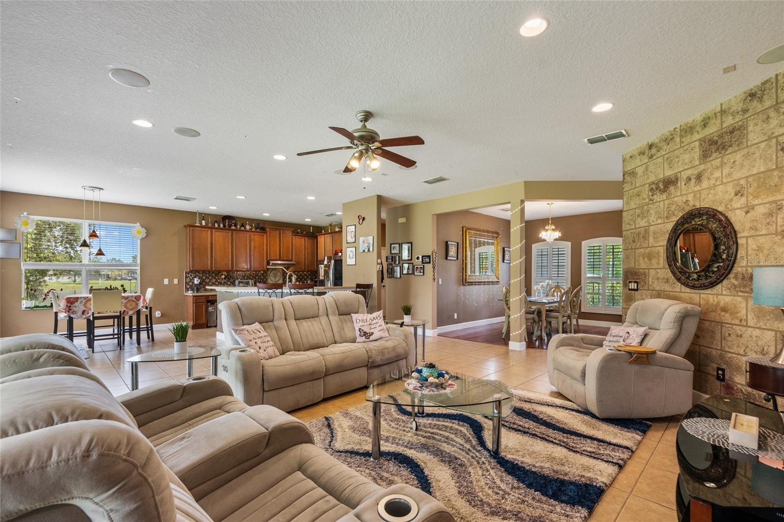 2849 CURVING OAKS WAY, ORLANDO, FL, 32820
