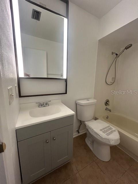 13915 FLETCHERS MILL DR, TAMPA, FL, 33613
