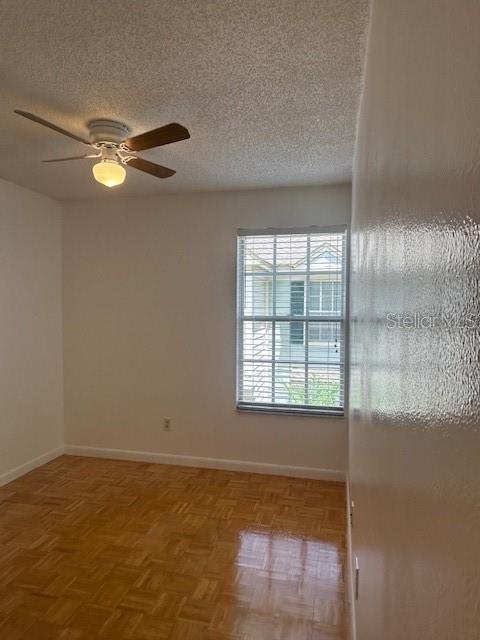 13915 FLETCHERS MILL DR, TAMPA, FL, 33613