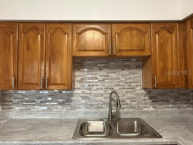 13915 FLETCHERS MILL DR, TAMPA, FL, 33613