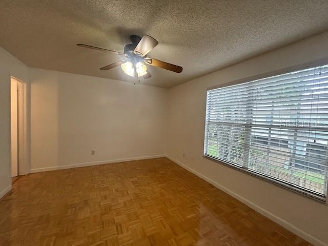 13915 FLETCHERS MILL DR, TAMPA, FL, 33613