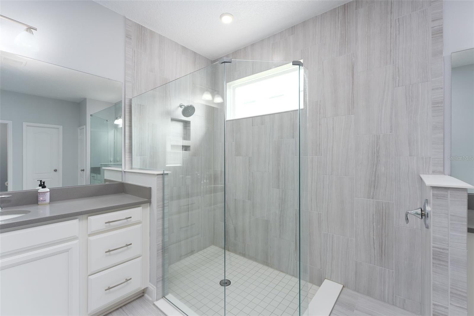 8266 PURPLE SANDPIPER AVE, WINTER GARDEN, FL, 34787
