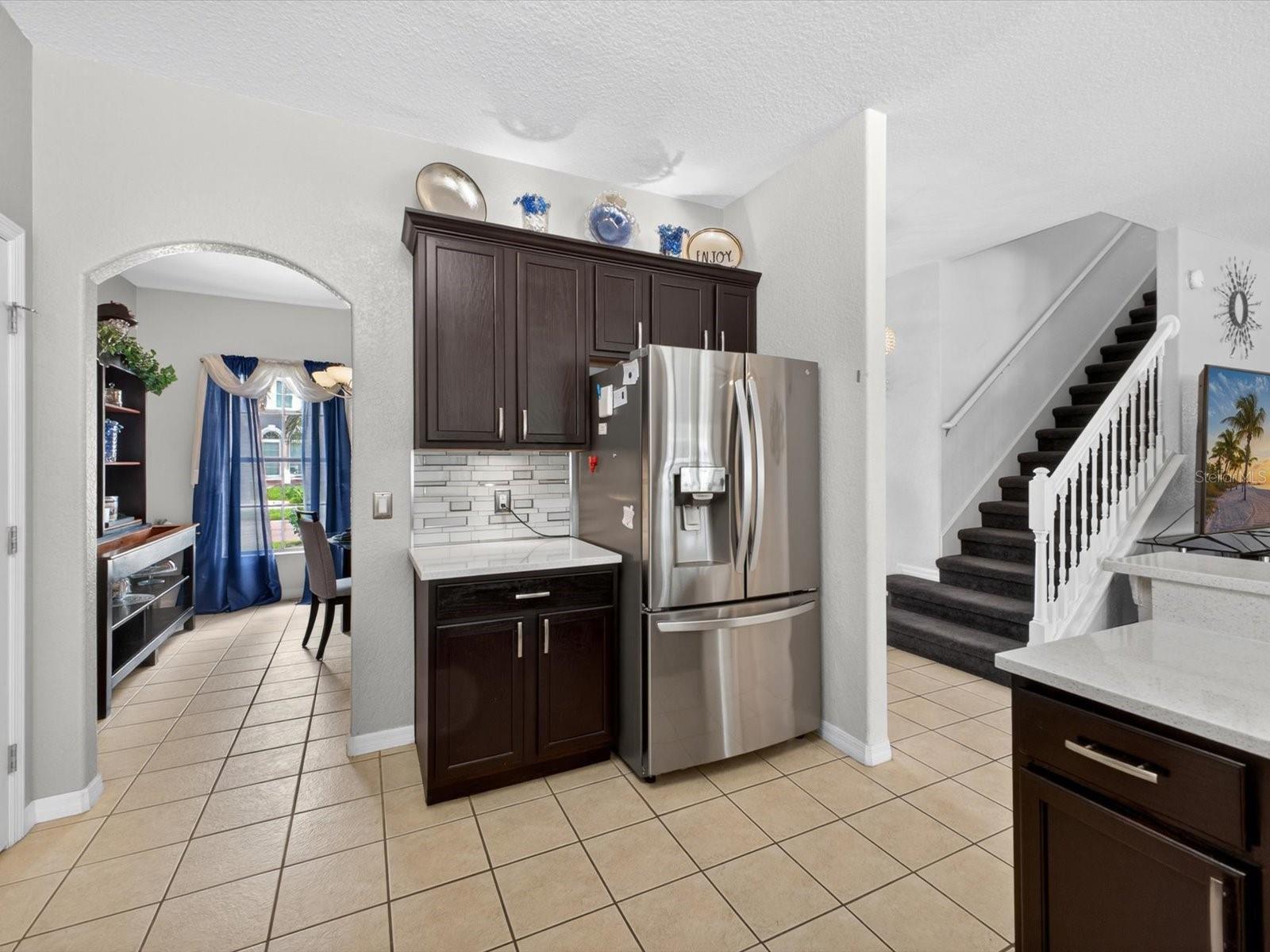 2596 SAND HILL POINT CIR, DAVENPORT, FL, 33837