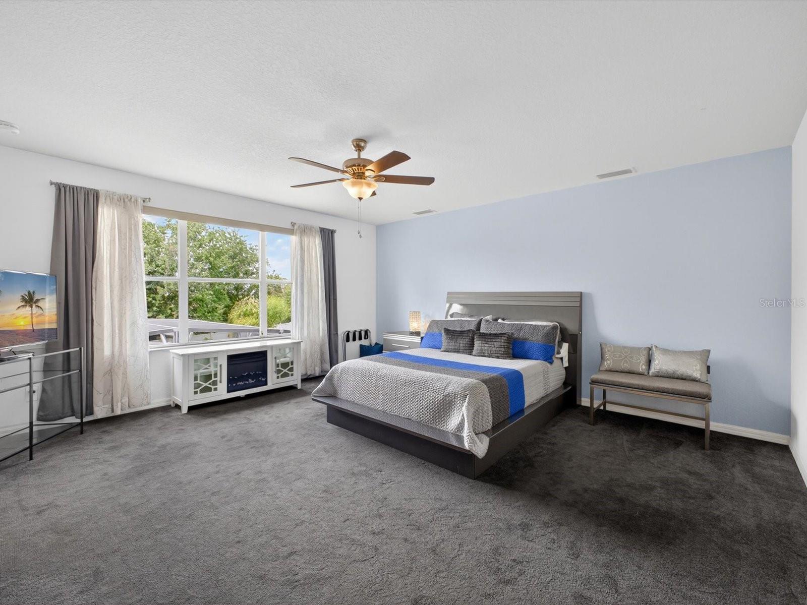 2596 SAND HILL POINT CIR, DAVENPORT, FL, 33837