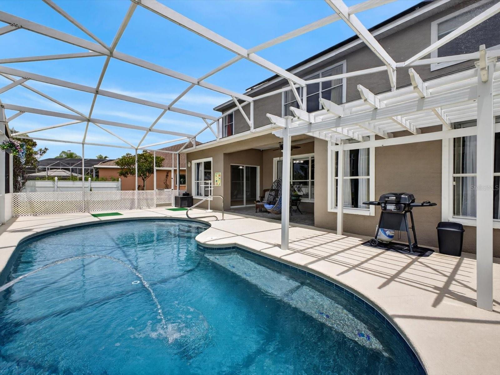 2596 SAND HILL POINT CIR, DAVENPORT, FL, 33837