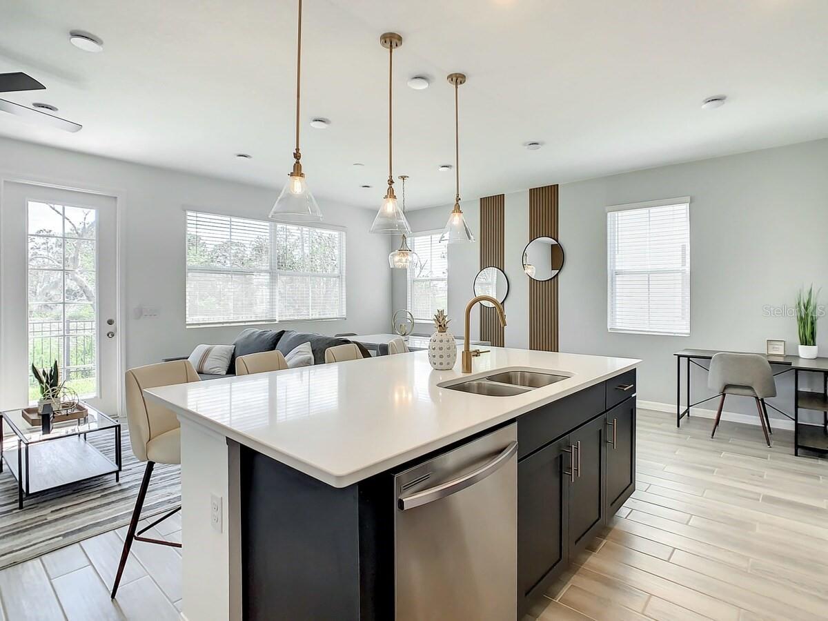 1048 PLANTATION LANE, DAVENPORT, FL, 33896