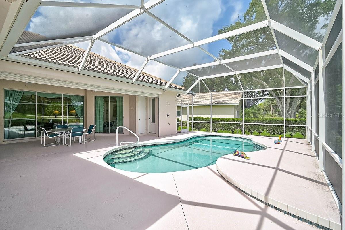2025 WHITE FEATHER LN, NOKOMIS, FL, 34275