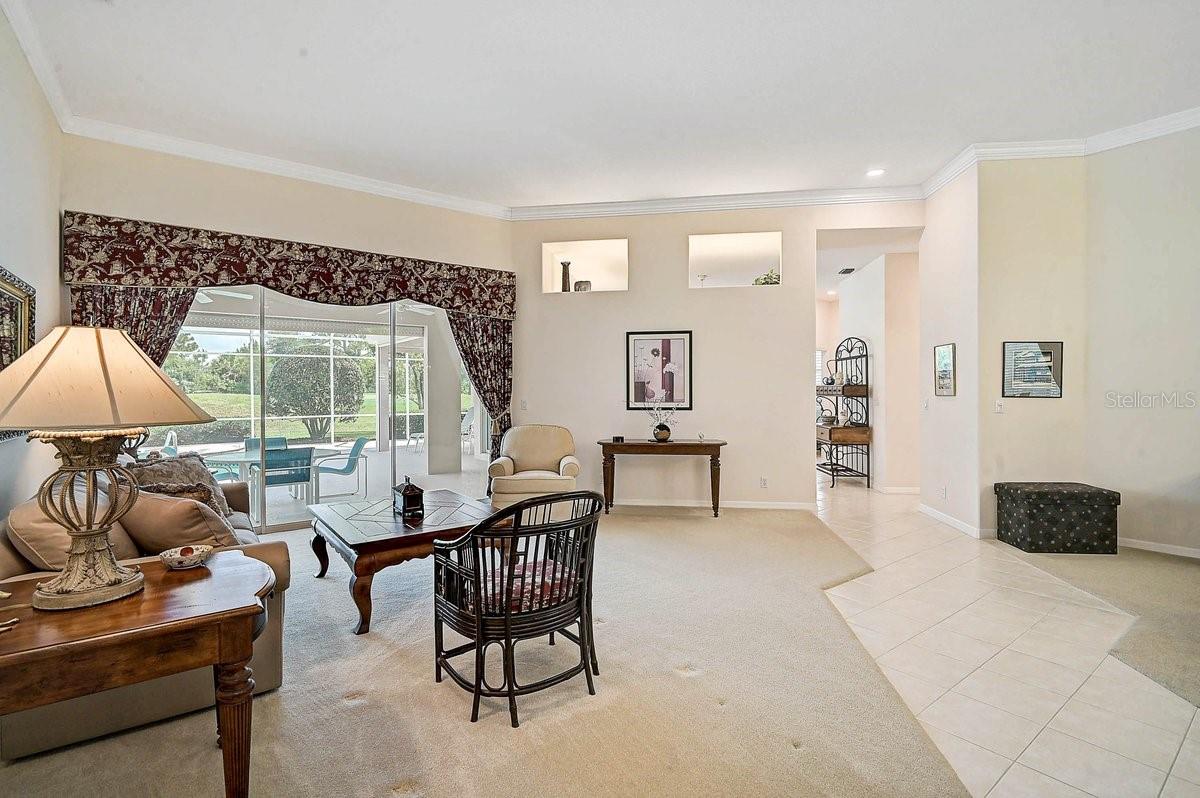 2025 WHITE FEATHER LN, NOKOMIS, FL, 34275