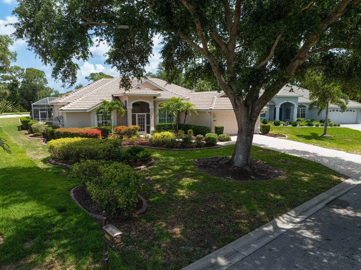 2025 WHITE FEATHER LN, NOKOMIS, FL, 34275
