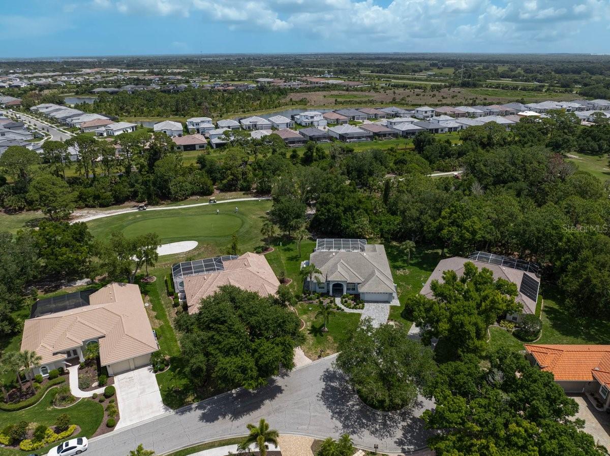 2025 WHITE FEATHER LN, NOKOMIS, FL, 34275