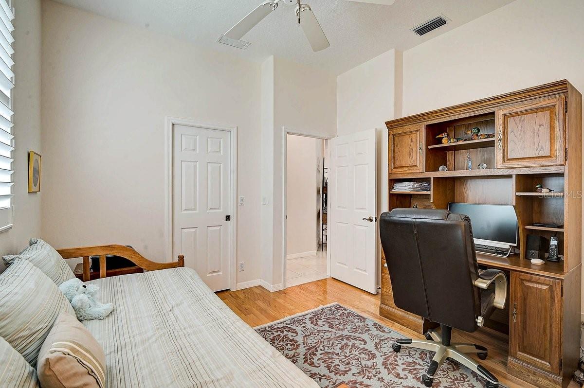 2025 WHITE FEATHER LN, NOKOMIS, FL, 34275