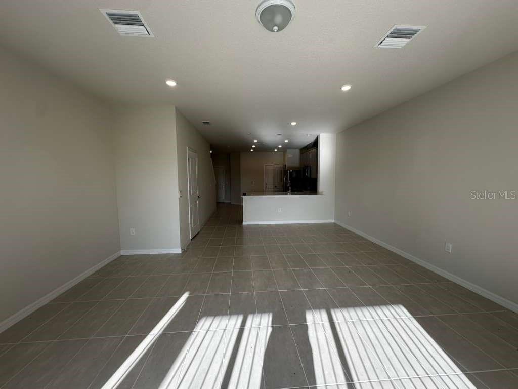 4264 CHESTER SPRINGS BOULEVAD, DAVENPORT, FL, 33837