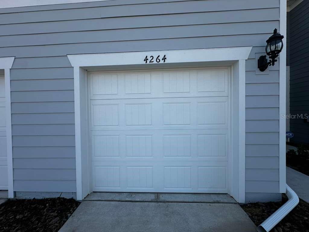 4264 CHESTER SPRINGS BOULEVAD, DAVENPORT, FL, 33837