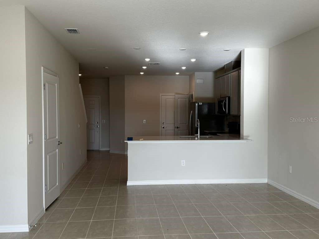4264 CHESTER SPRINGS BOULEVAD, DAVENPORT, FL, 33837