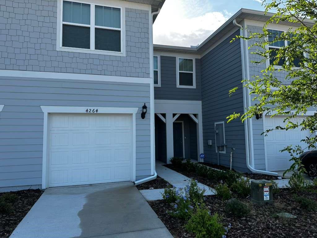 4264 CHESTER SPRINGS BOULEVAD, DAVENPORT, FL, 33837