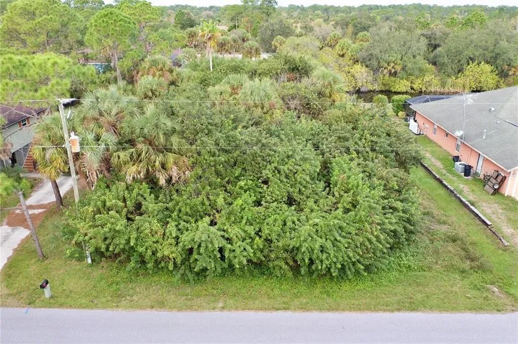 369 CHESHIRE ST, PORT CHARLOTTE, FL, 33953