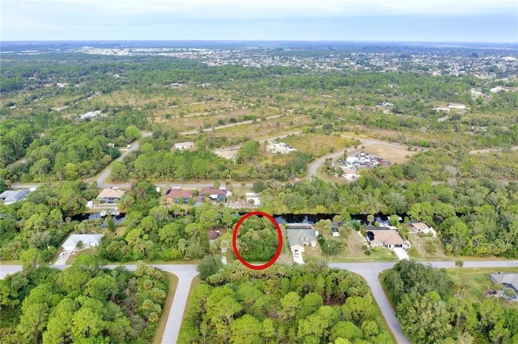 369 CHESHIRE ST, PORT CHARLOTTE, FL, 33953