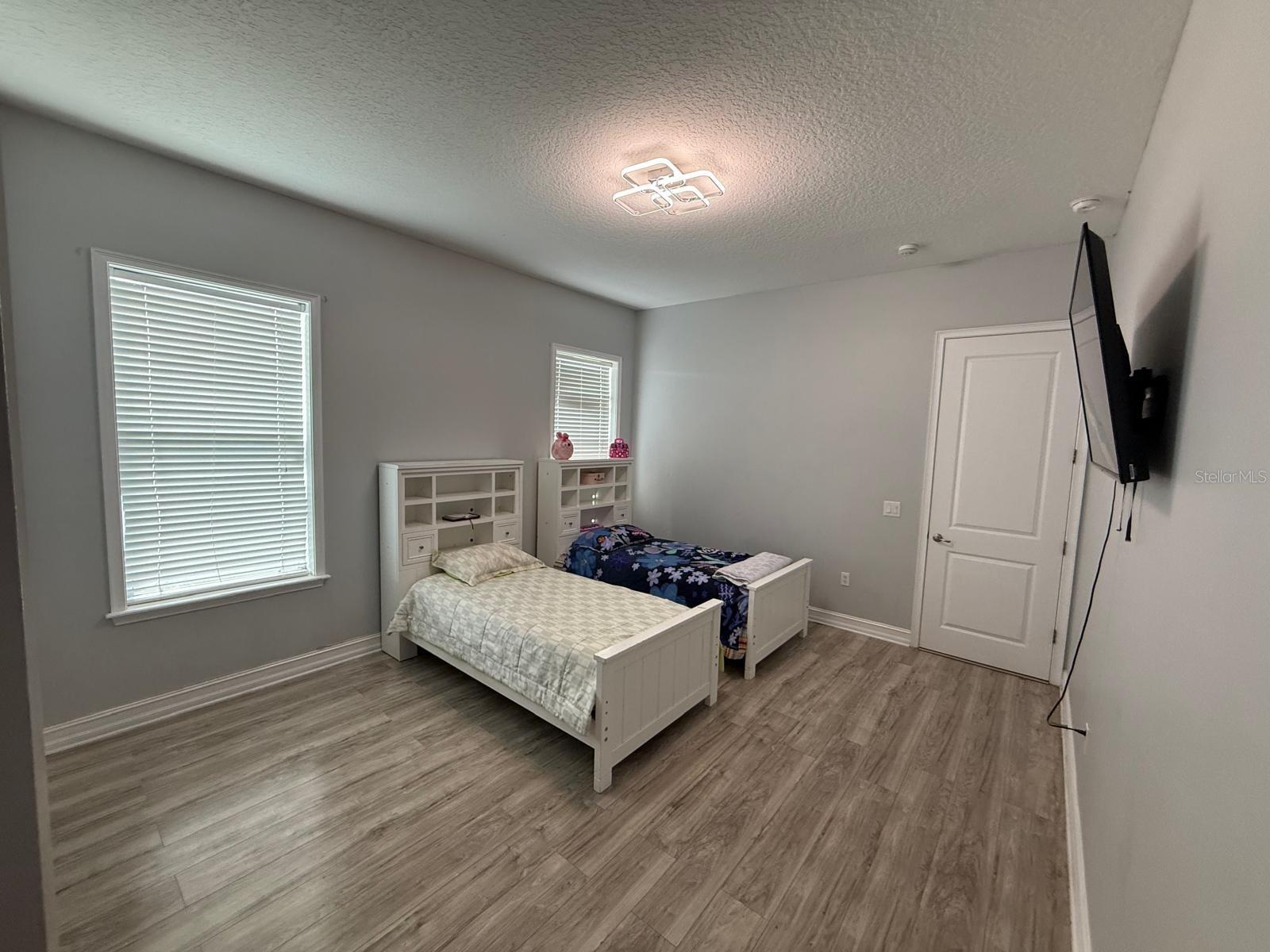 24920 SE HIGHWAY 450, UMATILLA, FL, 32784