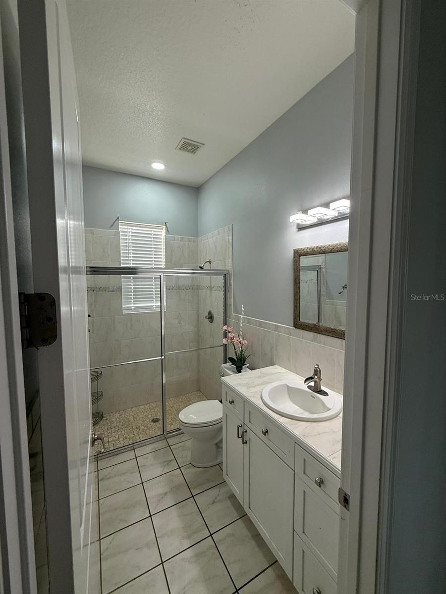 24920 SE HIGHWAY 450, UMATILLA, FL, 32784