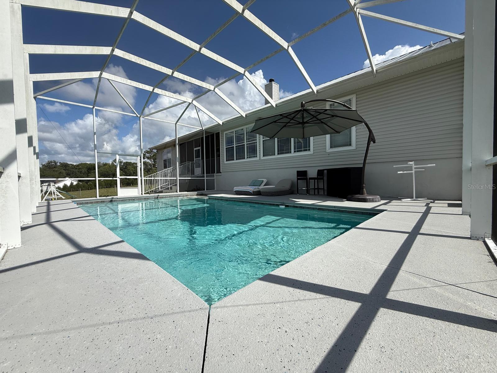 24920 SE HIGHWAY 450, UMATILLA, FL, 32784