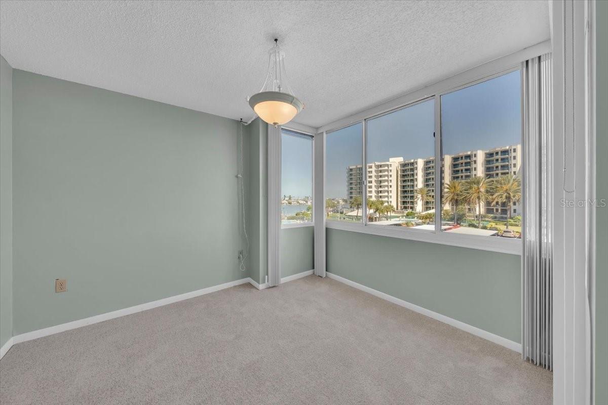 660 ISLAND WAY #301, CLEARWATER BEACH, FL, 33767