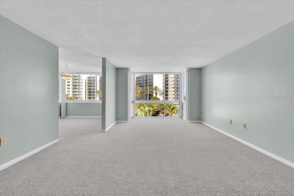 660 ISLAND WAY #301, CLEARWATER BEACH, FL, 33767
