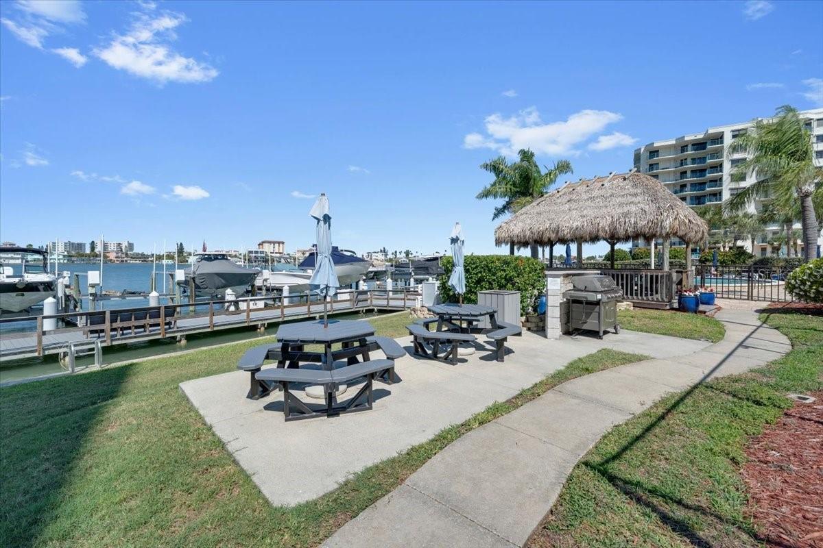 660 ISLAND WAY #301, CLEARWATER BEACH, FL, 33767