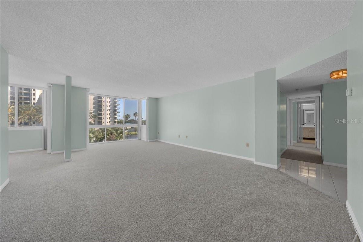 660 ISLAND WAY #301, CLEARWATER BEACH, FL, 33767