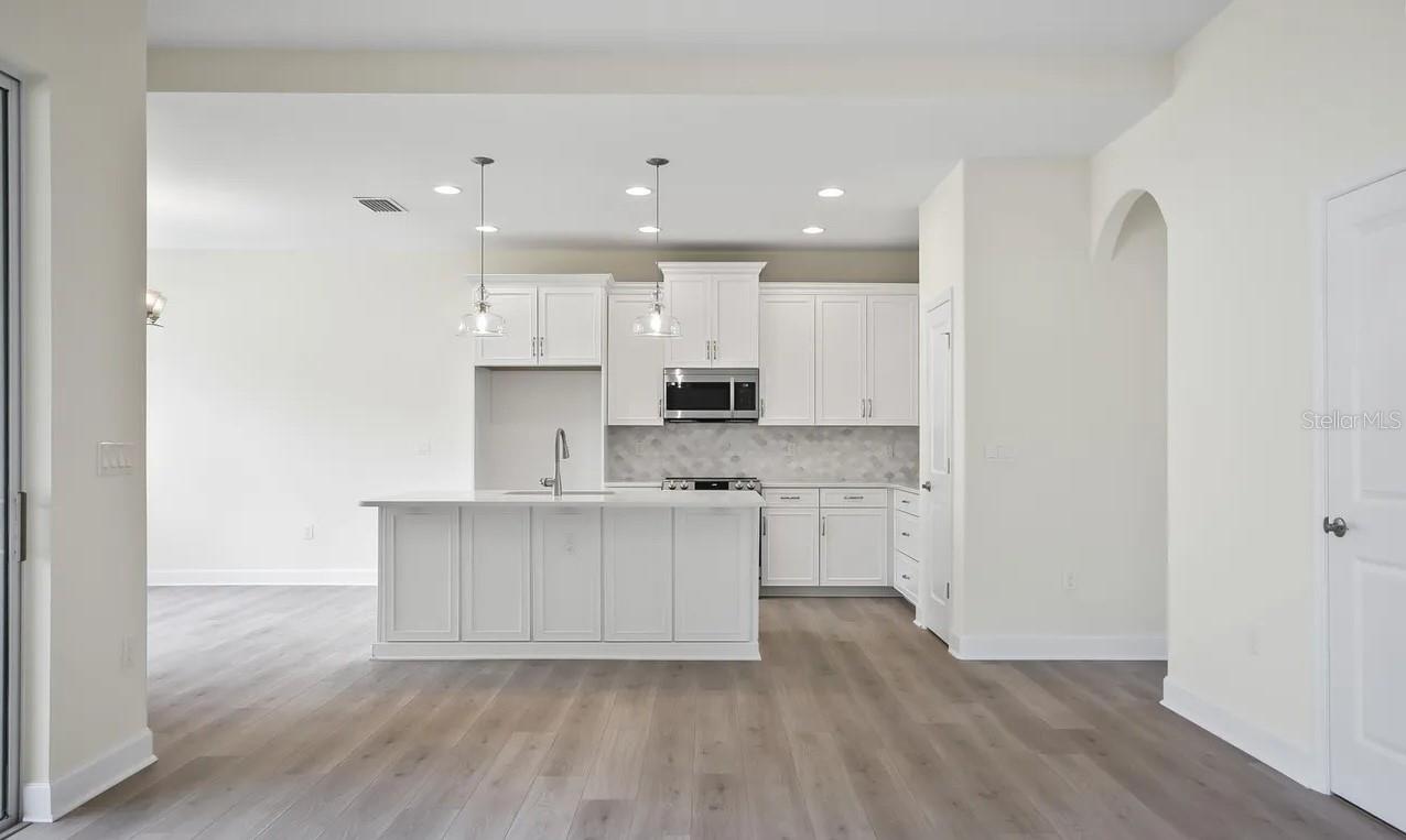 8 KAISER PL, PALM COAST, FL, 32164