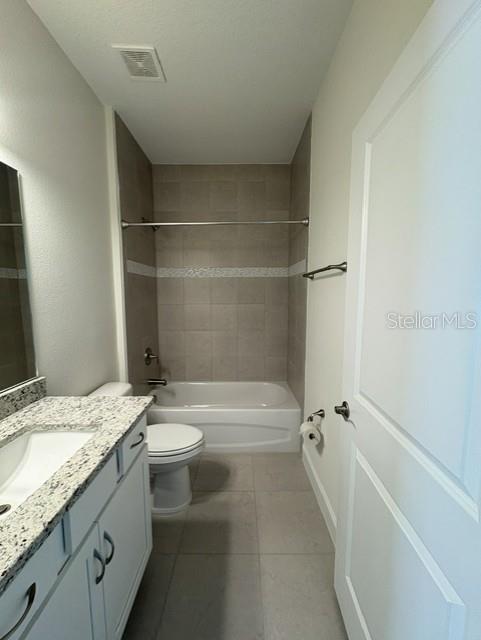 8 KAISER PL, PALM COAST, FL, 32164