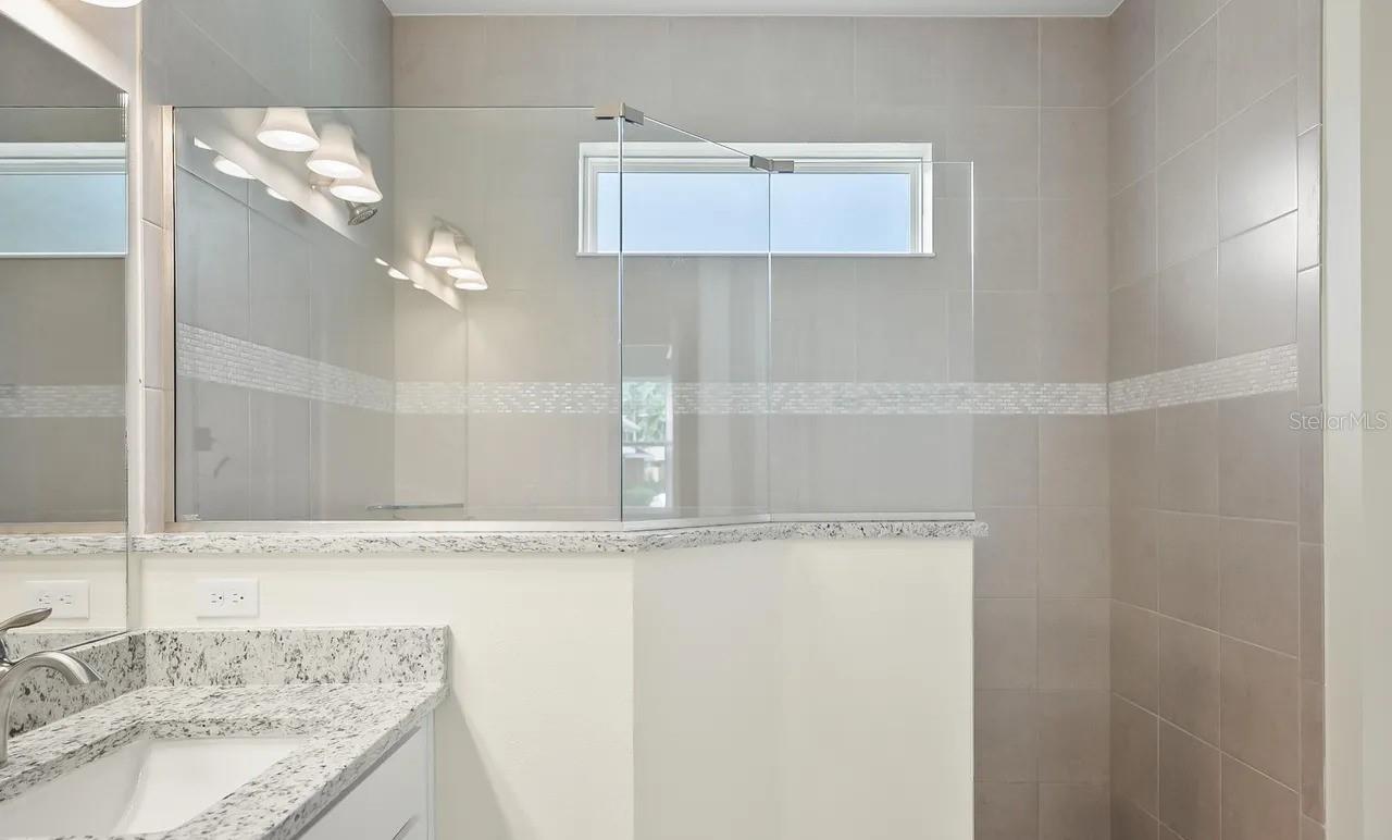 8 KAISER PL, PALM COAST, FL, 32164