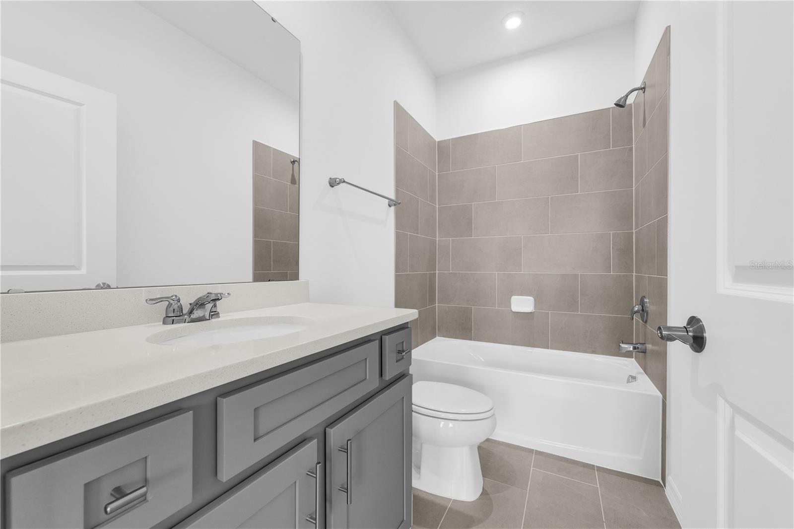1012 BANFF DR NE, PALM BAY, FL, 32905