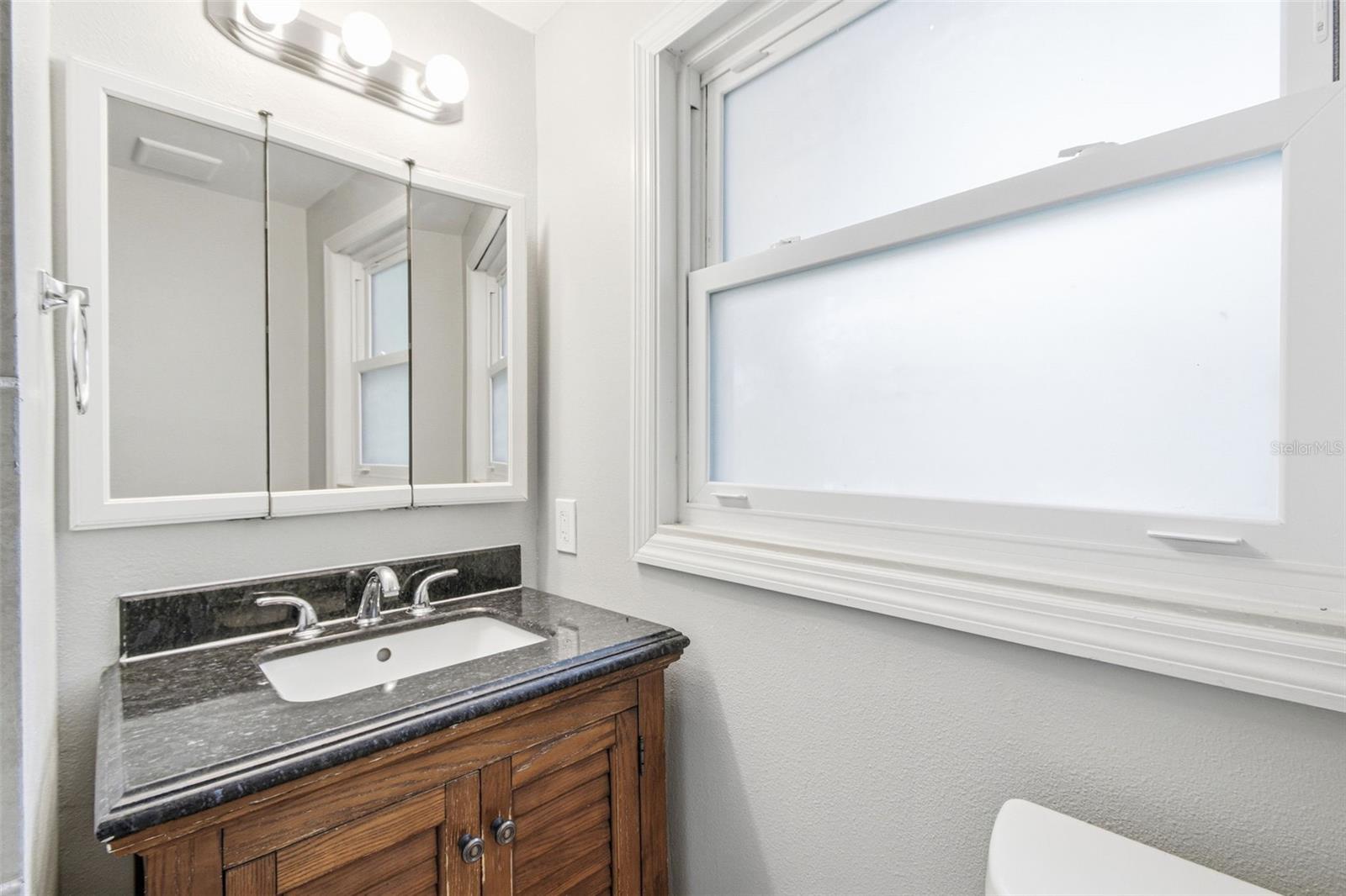 5917 OLIVE AVE, SARASOTA, FL, 34231