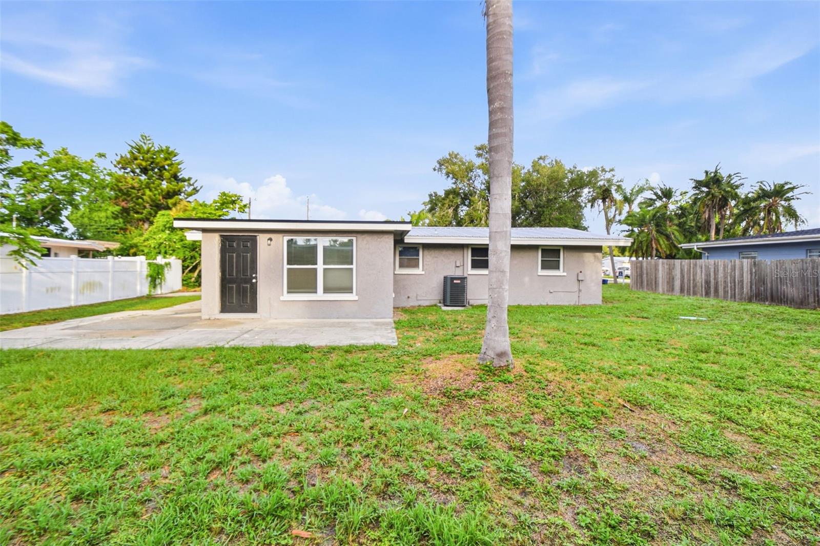 5917 OLIVE AVE, SARASOTA, FL, 34231