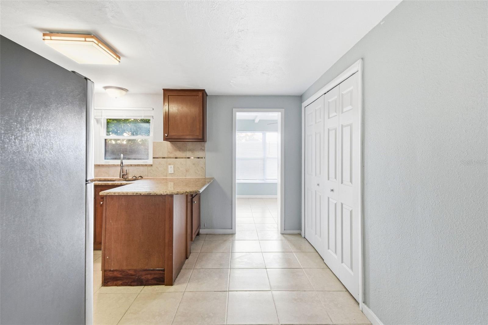 5917 OLIVE AVE, SARASOTA, FL, 34231