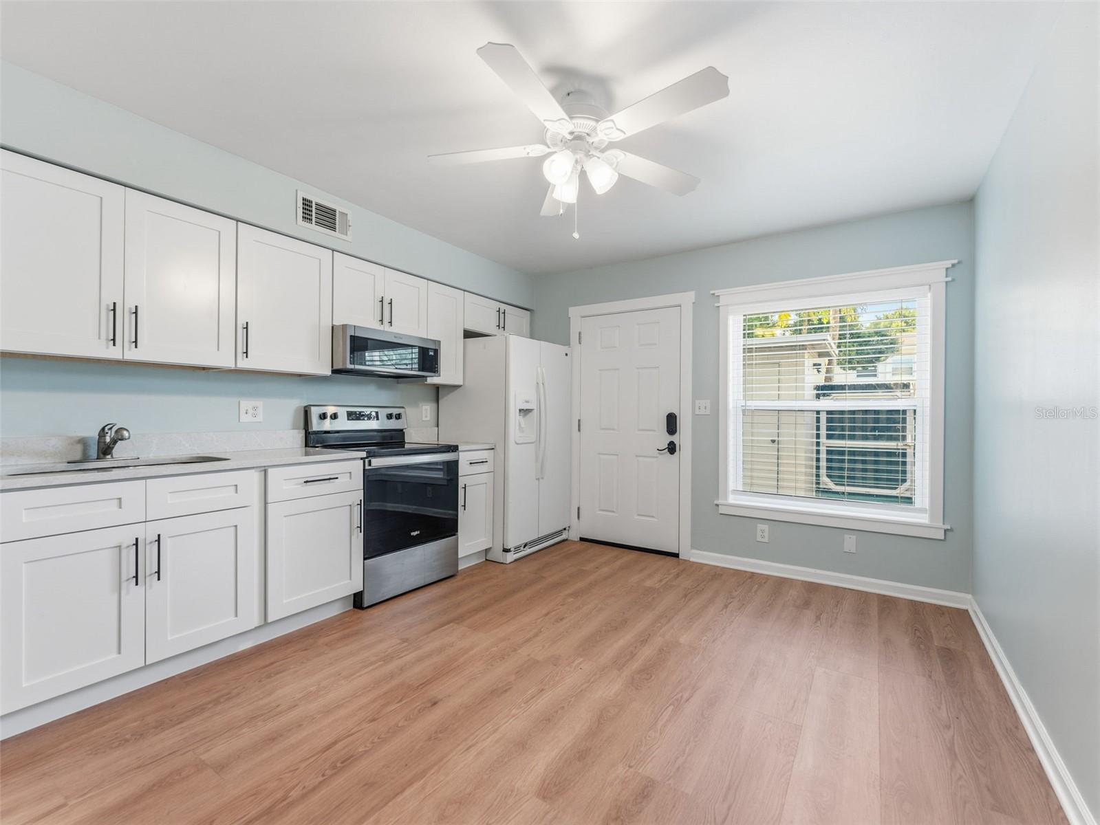 4233 LA SORRENTO CT, TAMPA, FL, 33611