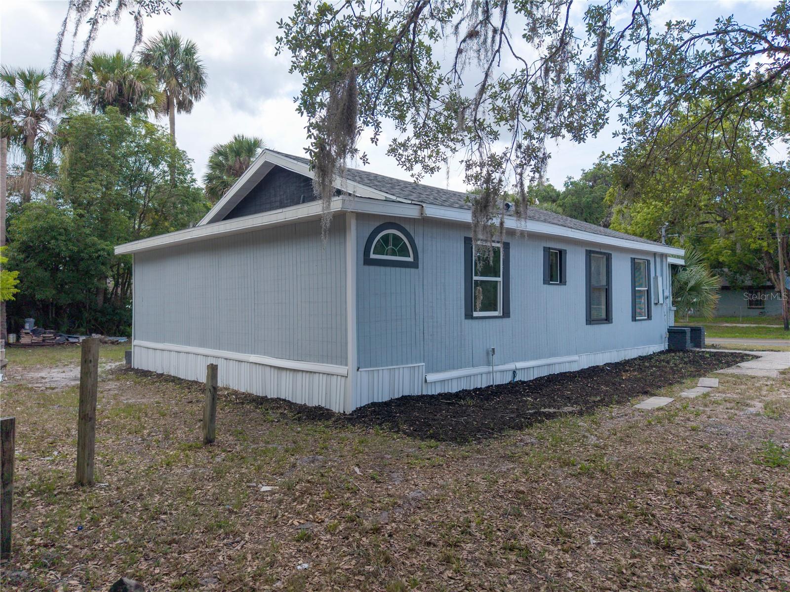1104 E 8 TH ST, SANFORD, FL, 32771