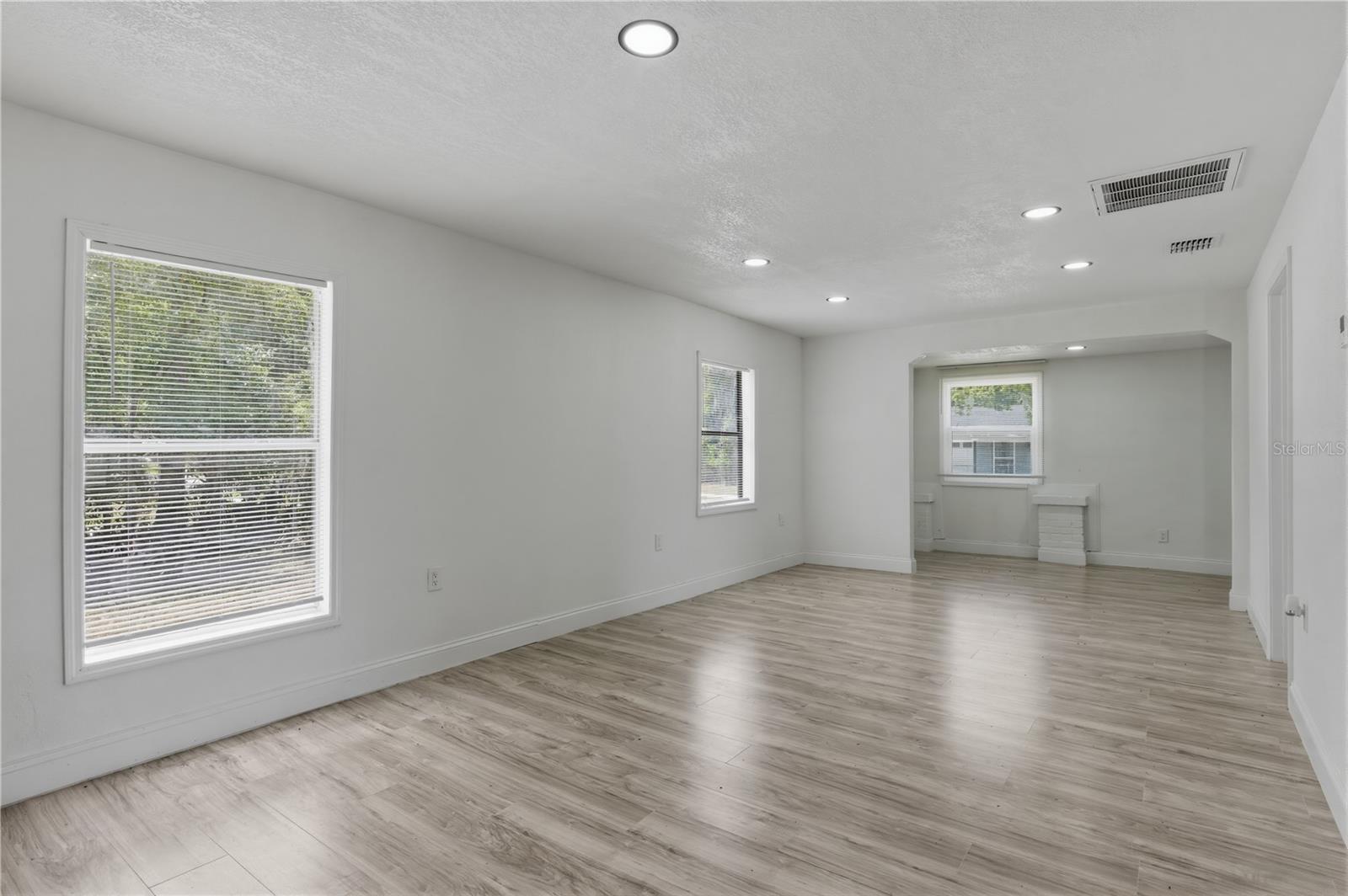 1104 E 8 TH ST, SANFORD, FL, 32771