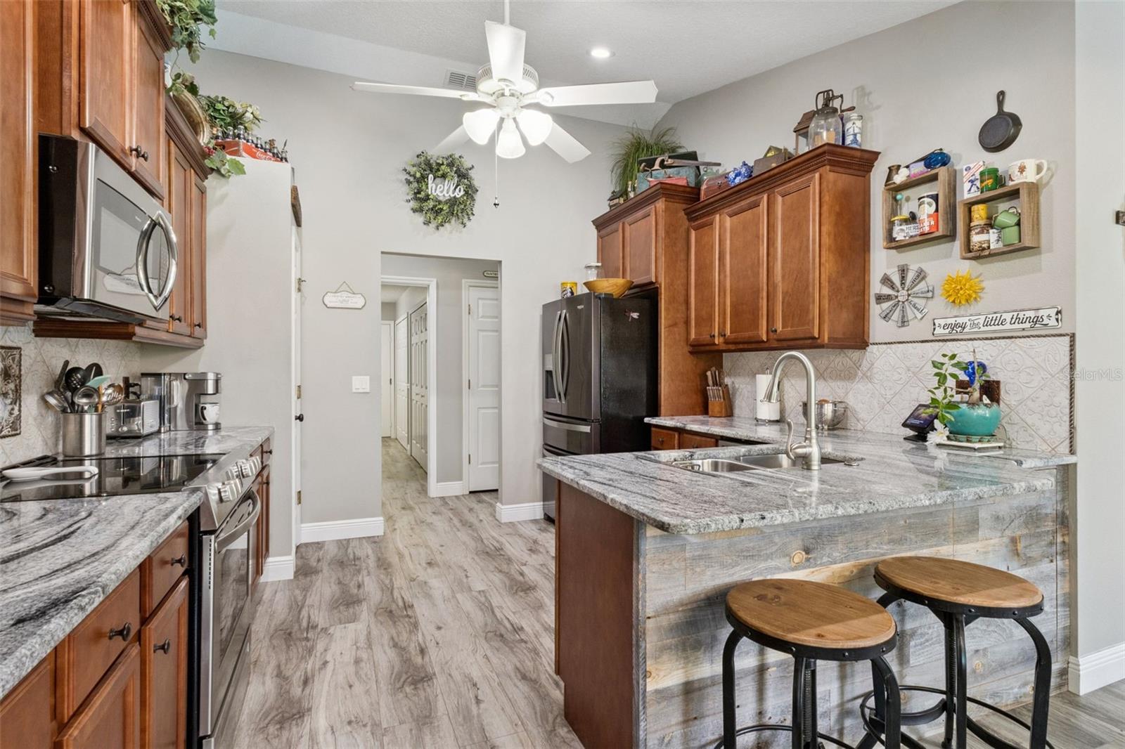 37911 FELKINS RD, LEESBURG, FL, 34788