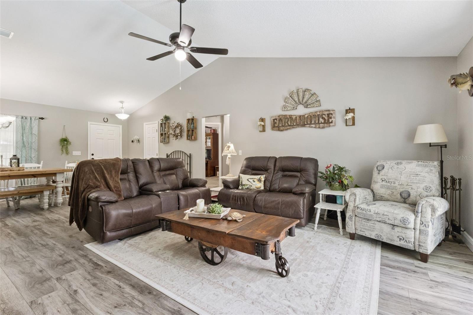 37911 FELKINS RD, LEESBURG, FL, 34788