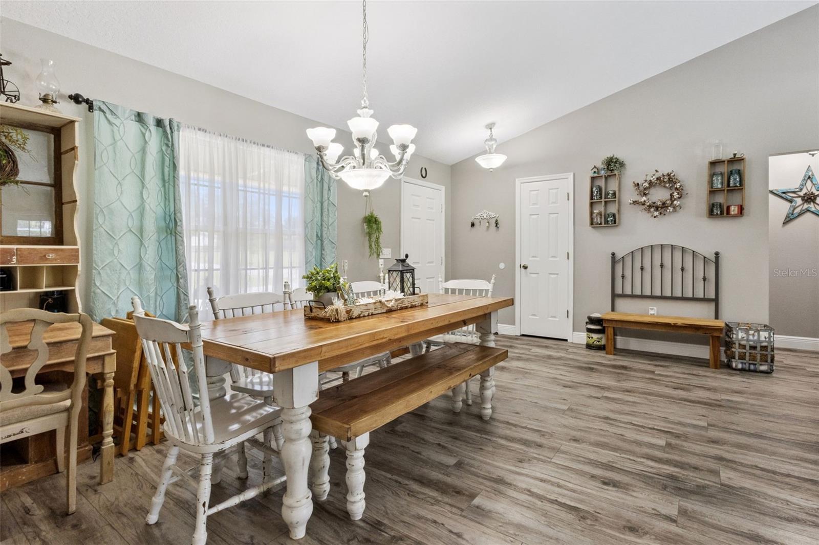 37911 FELKINS RD, LEESBURG, FL, 34788