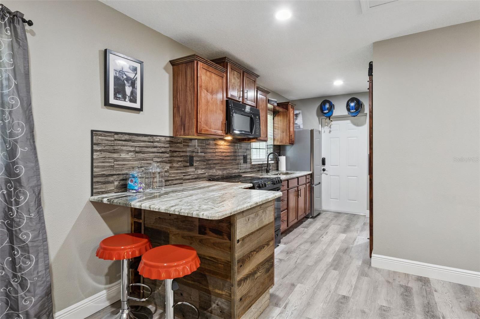 37911 FELKINS RD, LEESBURG, FL, 34788