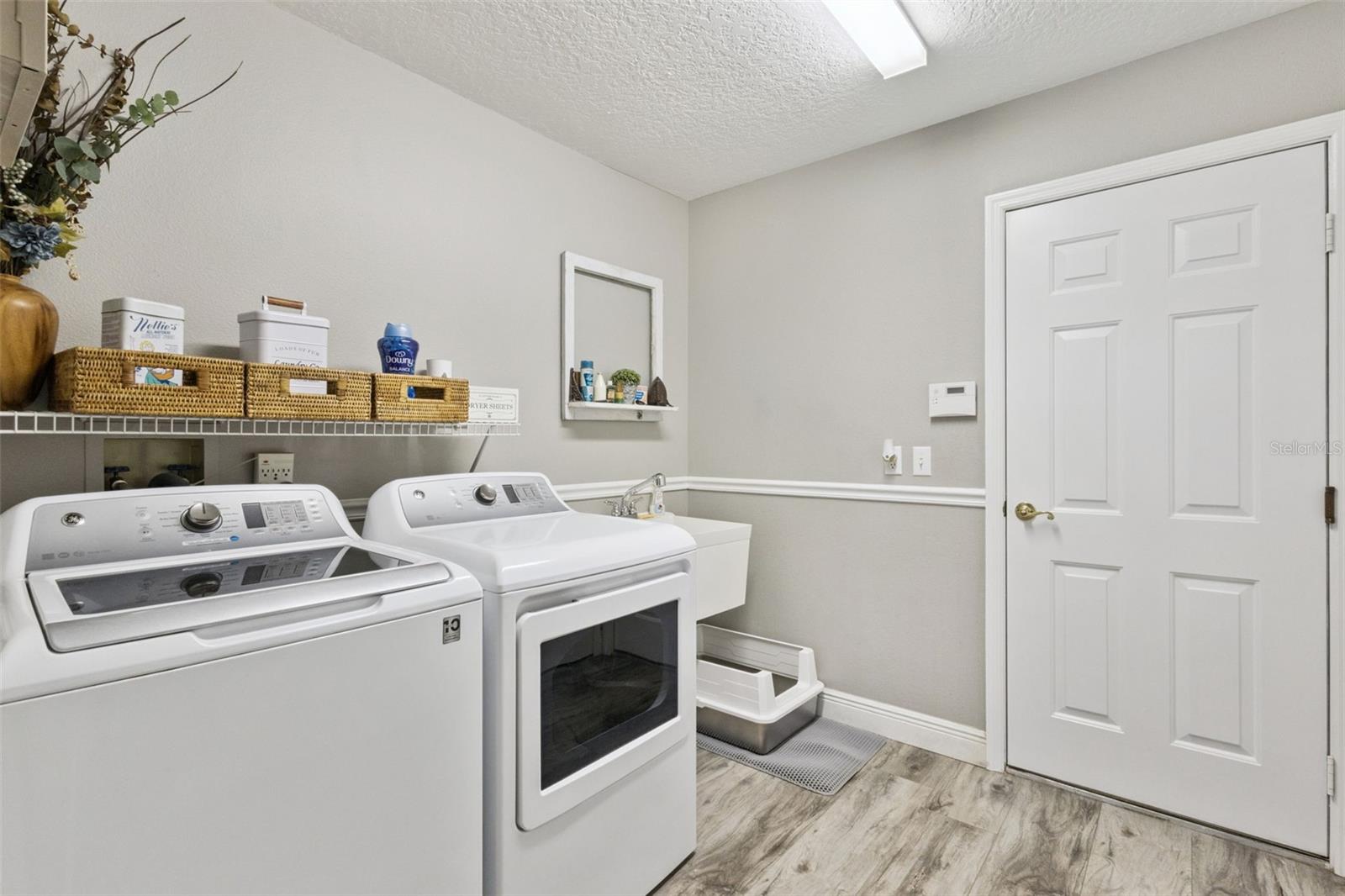 37911 FELKINS RD, LEESBURG, FL, 34788