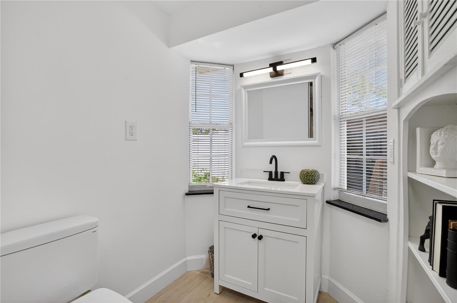 2403 VERMONT AVE E, BRADENTON, FL, 34208