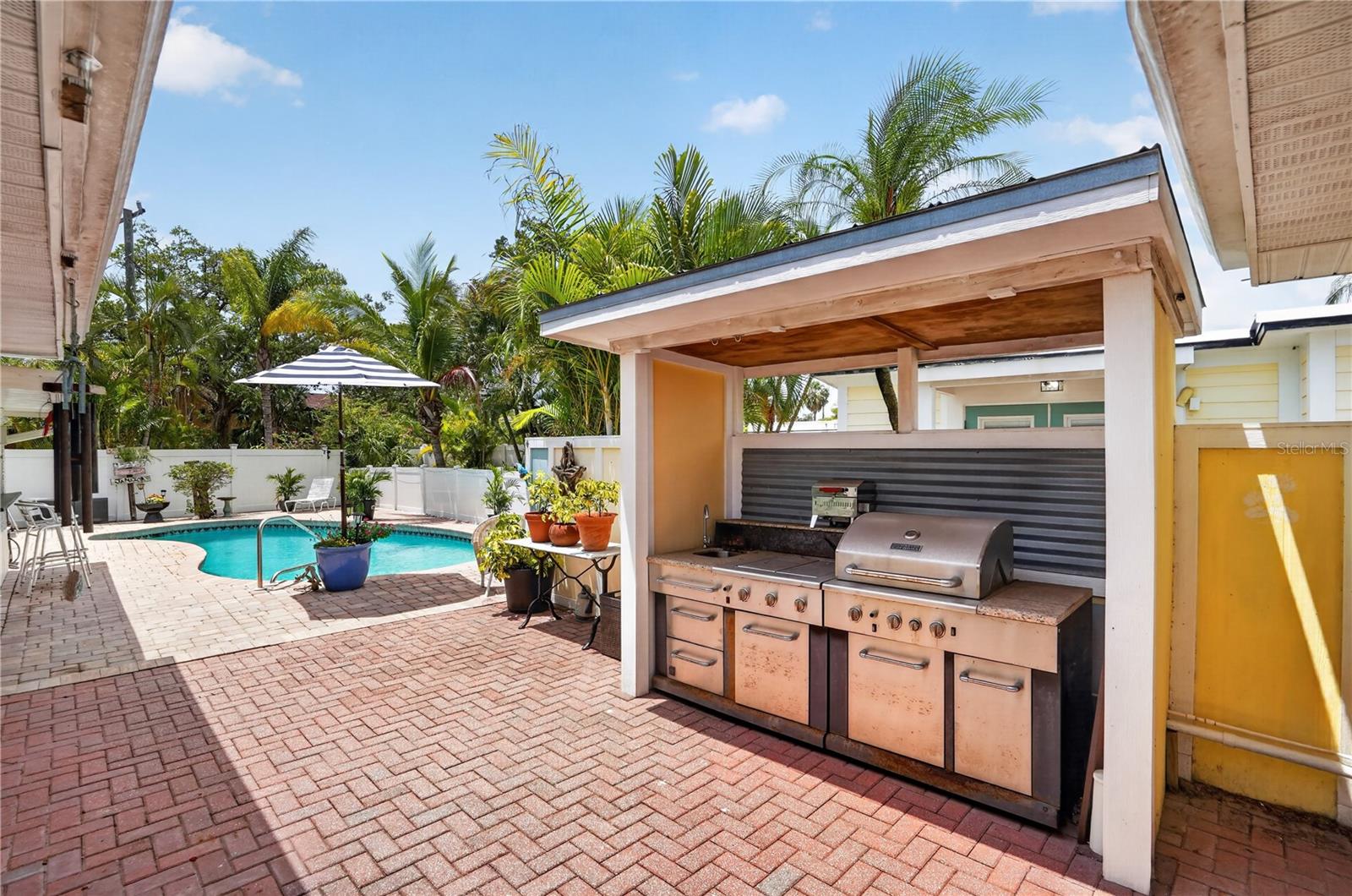2403 VERMONT AVE E, BRADENTON, FL, 34208