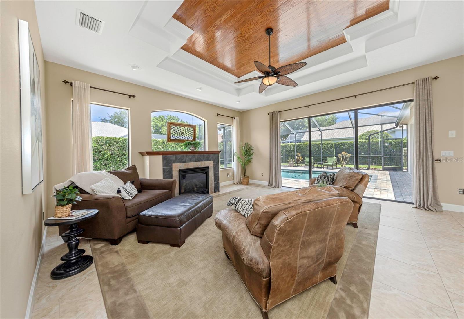 3675 JANUS WAY, PALM HARBOR, FL, 34685