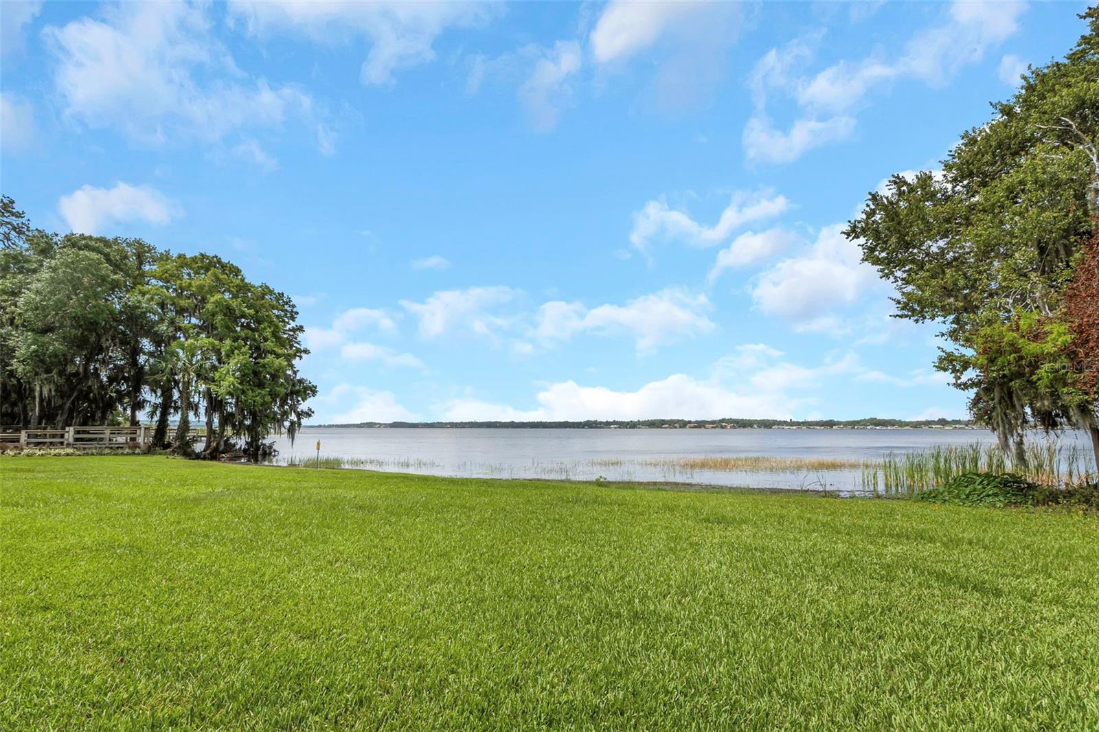 3675 JANUS WAY, PALM HARBOR, FL, 34685