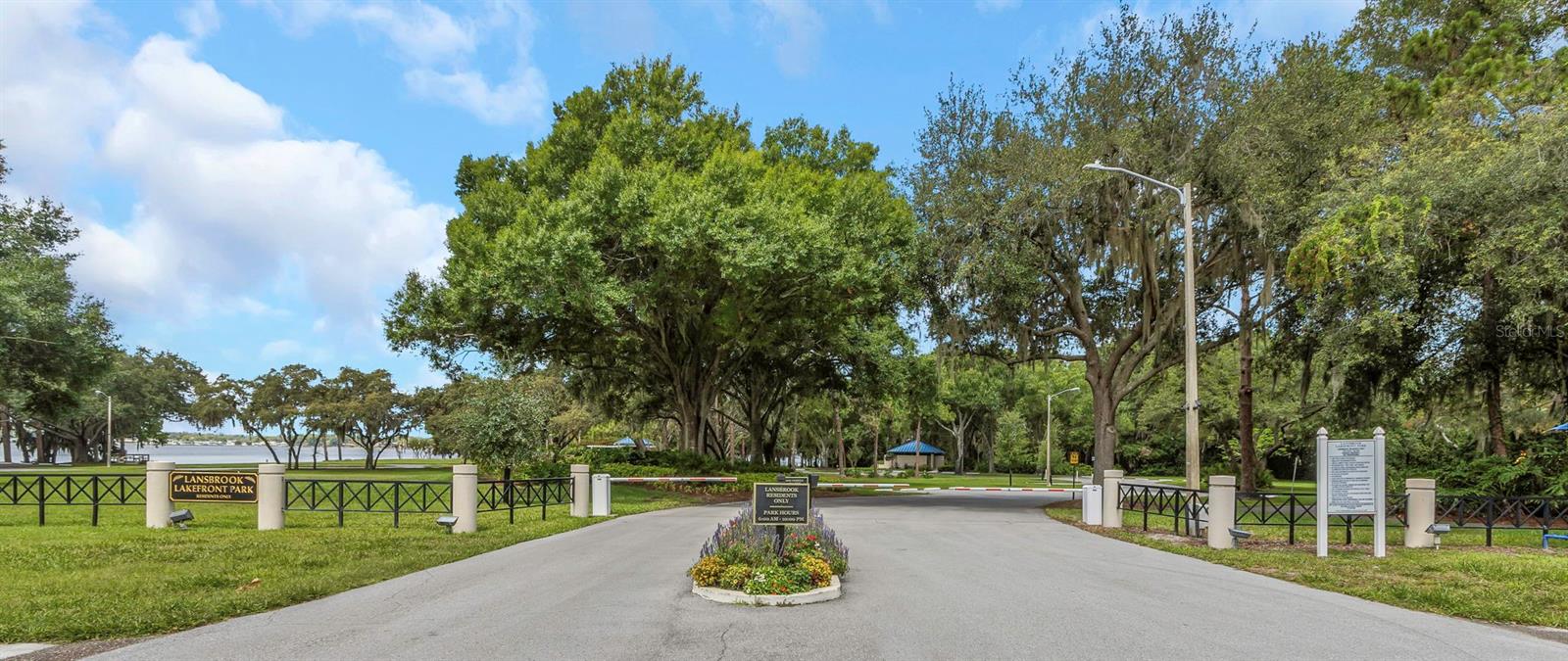 3675 JANUS WAY, PALM HARBOR, FL, 34685
